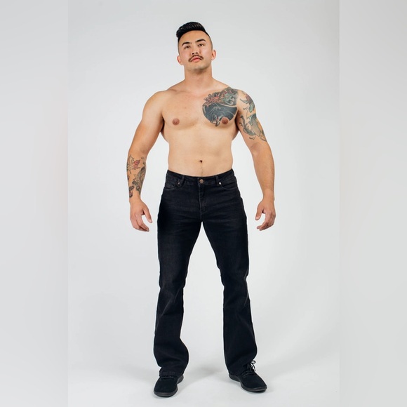 Barbell Apparel Men’s Boot-Cut Athletic Fit Jeans NWT - Picture 3 of 4